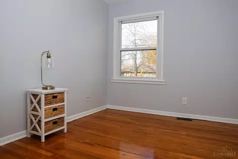 8532 Sunlight, Cincinnati, OH 45231 photo 21
