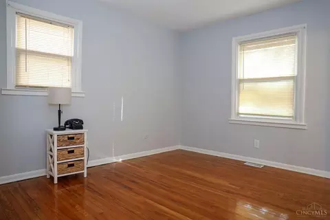 8532 Sunlight, Cincinnati, OH 45231 photo 24