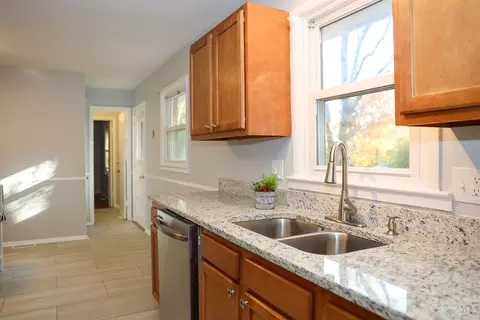 8532 Sunlight, Cincinnati, OH 45231 photo 11