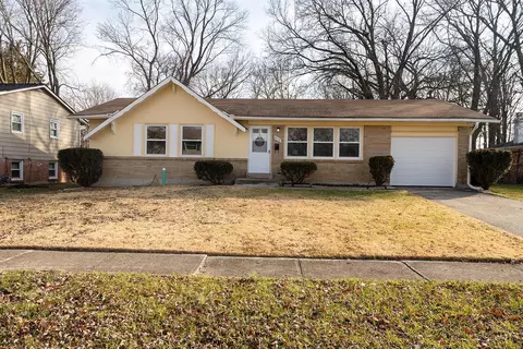 8532 Sunlight, Cincinnati, OH 45231 photo 2