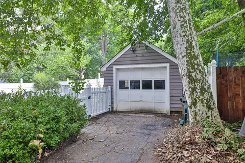 319 Durrell, Cincinnati, OH 45215 photo 23