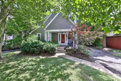 319 Durrell Ave, Wyoming, OH 45215