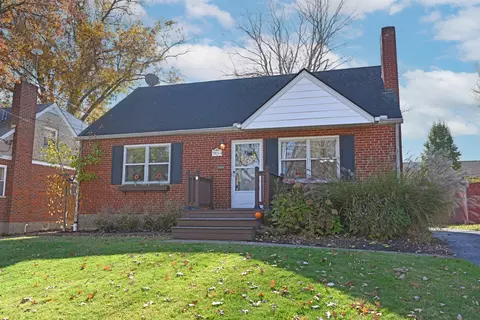 7825 Maple Leaf, Cincinnati, OH 45243