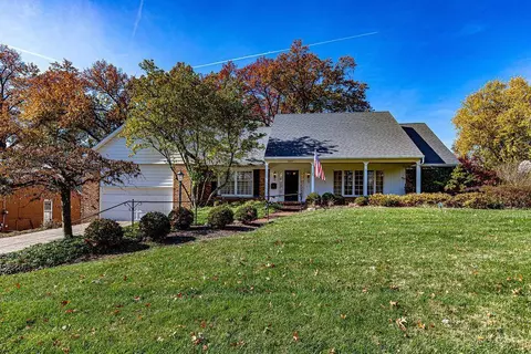 2923 Dunaway Ave, Cincinnati, OH 45211