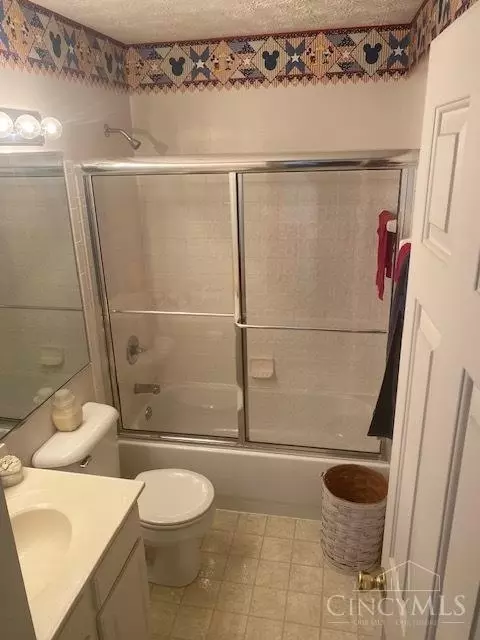 Bath - 7644 Lake Pointe, Hamilton Township, OH 45039 photo 2 of 2
