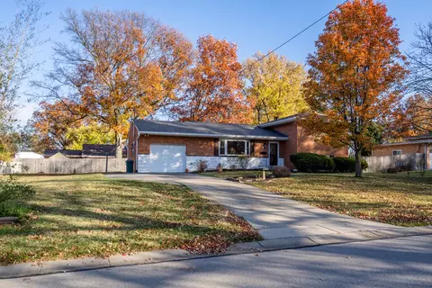 8684 Zenith, Cincinnati, OH 45231 photo 2