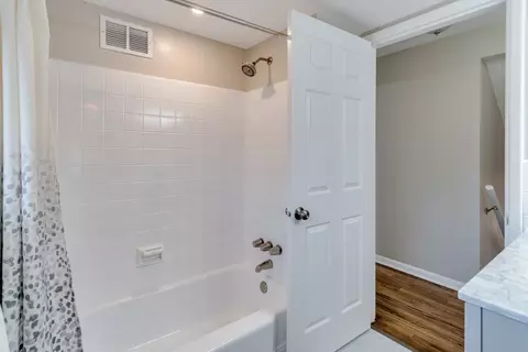 8684 Zenith, Cincinnati, OH 45231 photo 27