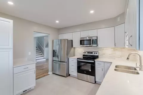 8684 Zenith, Cincinnati, OH 45231 photo 17
