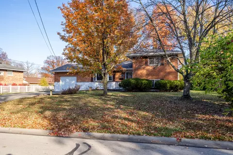 8684 Zenith, Cincinnati, OH 45231 photo 3