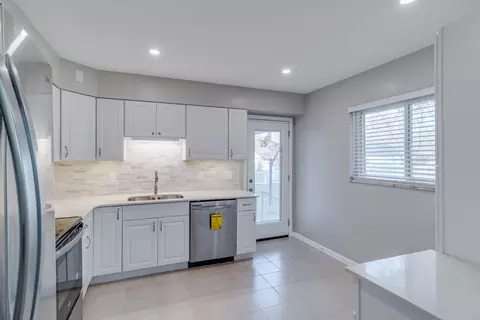 8684 Zenith, Cincinnati, OH 45231 photo 15