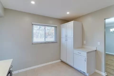 8684 Zenith, Cincinnati, OH 45231 photo 18