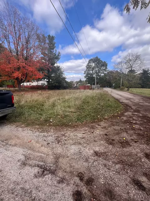 63 Eastern, Peebles, OH 45660