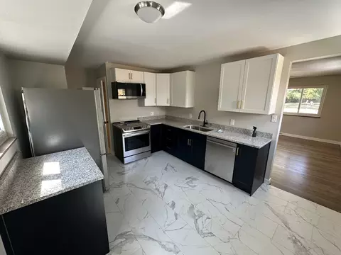 8566 Plainfield, Cincinnati, OH 45236 photo 4