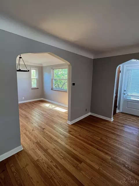 3956 Harmar, Cincinnati, OH 45211 photo 3