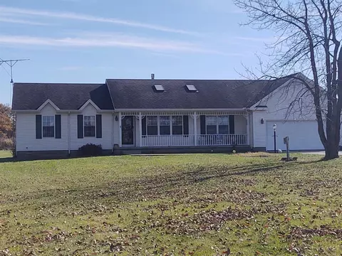 4831 Second Crk, Blanchester, OH 45107