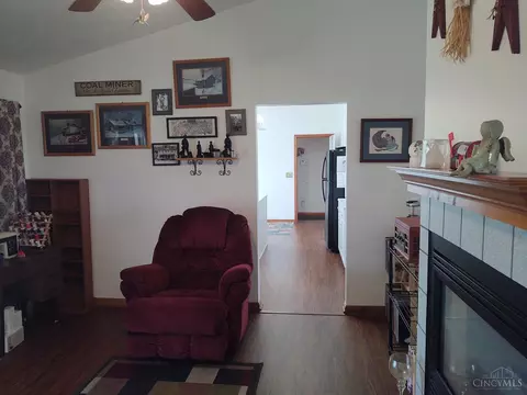 4831 Second Crk, Blanchester, OH 45107 photo 8