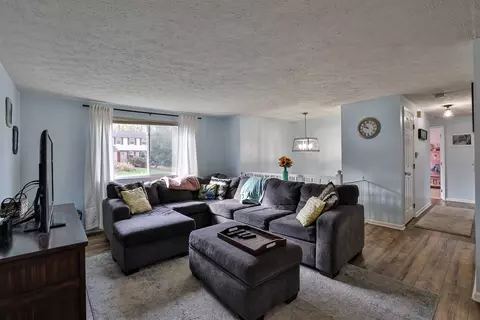 2916 Maple Tree, Cincinnati, OH 45236 photo 7