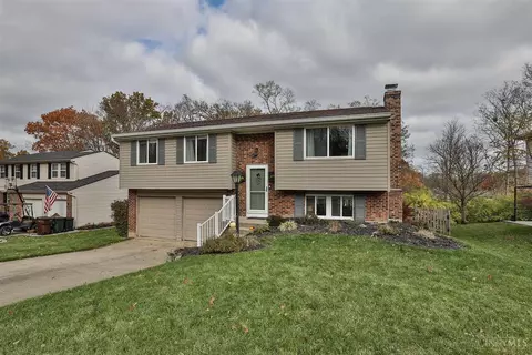 2916 Maple Tree Ct, Reading, OH 45236 photo 2