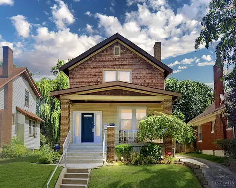 4554 Clearview Ave, Cincinnati, OH 45205
