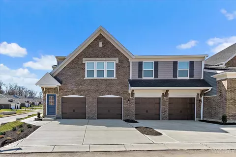 693 Tradition Rdg, Cincinnati, OH 45245