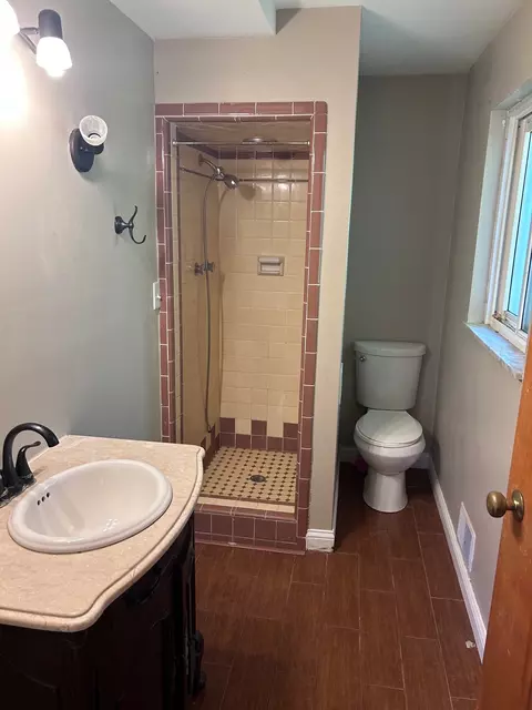 597 Observatory, Cincinnati, OH 45246 photo 9