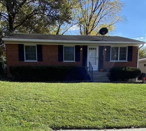 5767 Nightingale Ct, Fairfax, OH 45227