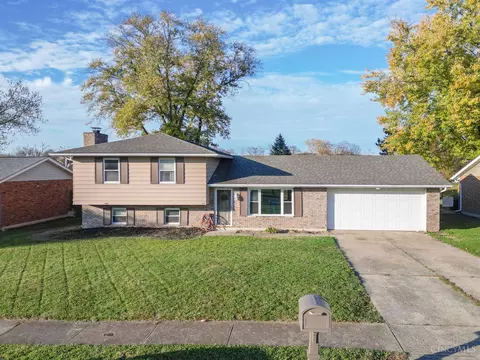 5928 Fairdale Dr, Fairfield, OH 45014