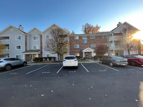 510 Carrington #108, Loveland, OH 45140