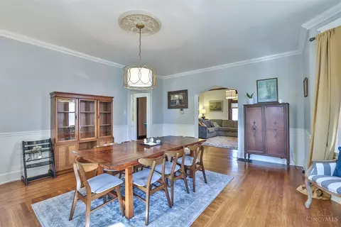 3755 Darwin, Cheviot, OH 45211 photo 12
