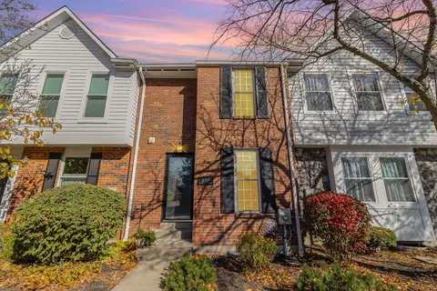 850 Woodlyn, Cincinnati, OH 45230