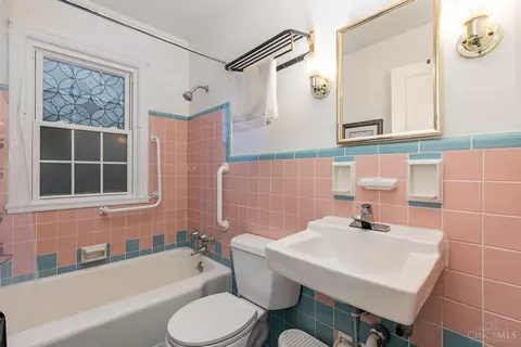 1436 Dyer, Cincinnati, OH 45230 photo 15