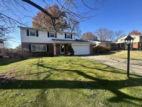 Exterior - 1549 Pinebluff, Cincinnati, OH 45255 photo 2 of 8