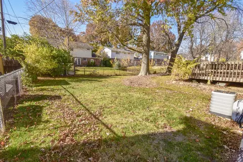 Exterior - 1549 Pinebluff, Cincinnati, OH 45255 photo 7 of 8