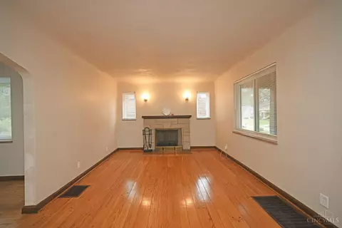 6652 Plainfield Rd, Silverton, OH 45236 photo 6