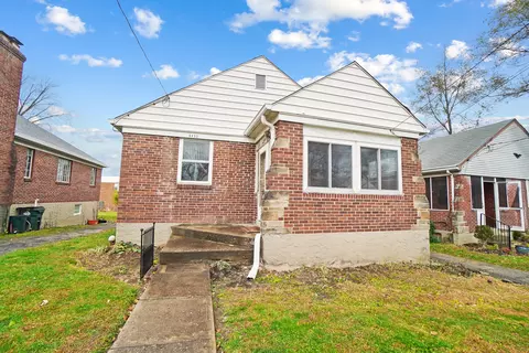 6455 Stover, Cincinnati, OH 45237