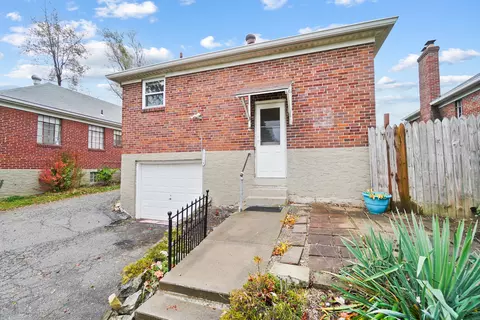 6455 Stover, Cincinnati, OH 45237 photo 32