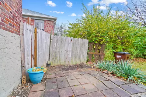 6455 Stover, Cincinnati, OH 45237 photo 34