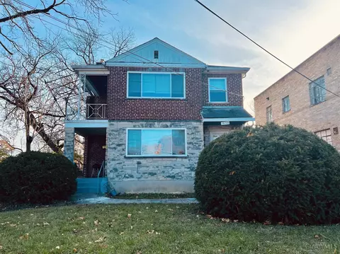 1639 Section, Cincinnati, OH 45237