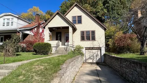 2744 Shaffer, Cincinnati, OH 45211 photo 33