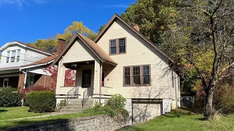 2744 Shaffer, Cincinnati, OH 45211 photo 2