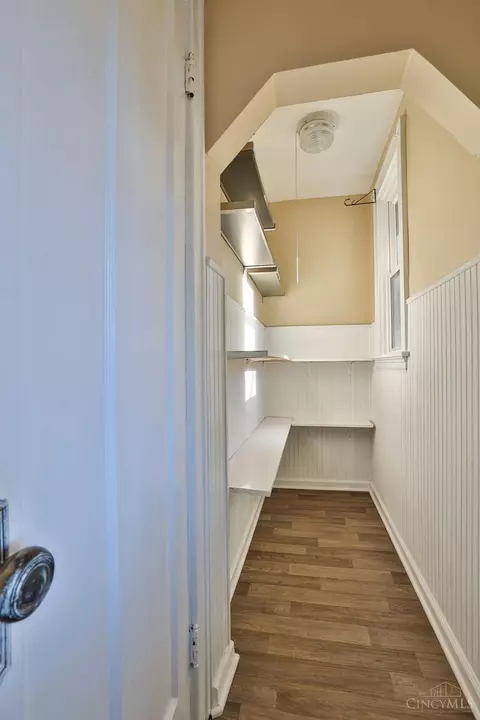 2927 Mignon, Cincinnati, OH 45211 photo 13