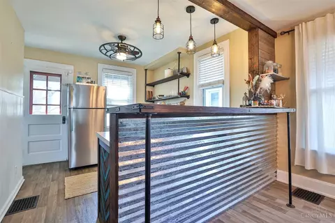 2927 Mignon, Cincinnati, OH 45211 photo 10