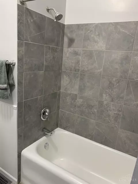 819 Corwin, Hamilton, OH 45015 photo 10