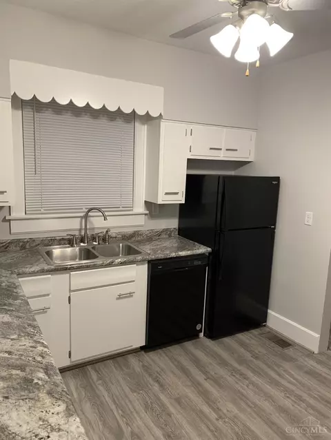 819 Corwin, Hamilton, OH 45015 photo 6
