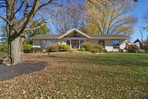 9914 Knollwind, Montgomery, OH 45242