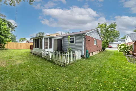 9071 Fontainebleau, Cincinnati, OH 45231