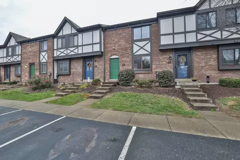 512 Halifax, Cincinnati, OH 45244