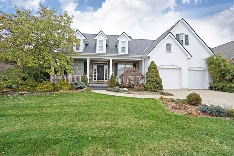 8088 Carnaby, Cincinnati, OH 45249