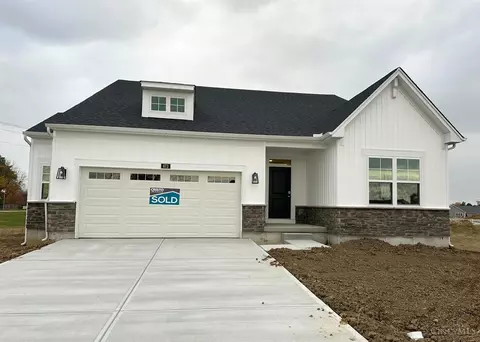 673 Red Maple, Wilmington, OH 45177