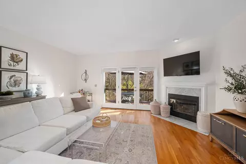 486 Stanley Ave, Cincinnati, OH 45226 photo 9